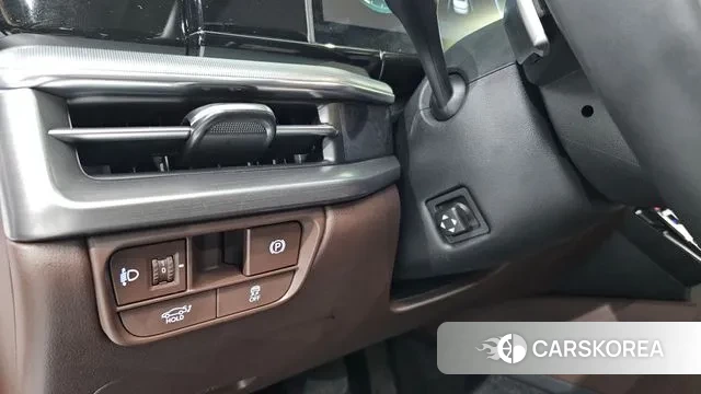 Hyundai Grandeur (GN7) id 3739972 из Кореи 8