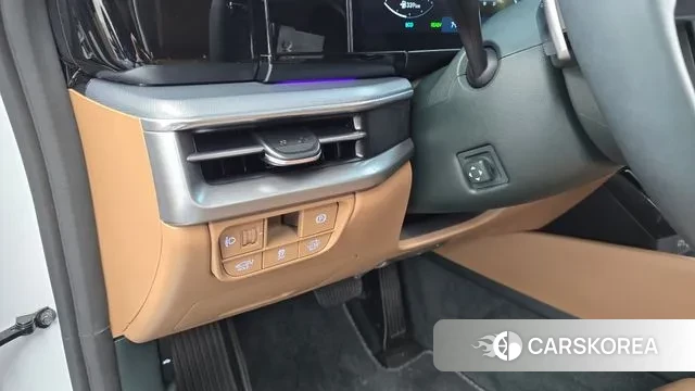 Hyundai Grandeur Hybrid (GN7) id 3431985 из Кореи 8