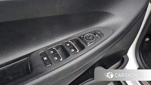 Hyundai Grandeur IG id 3060927 из Кореи 8