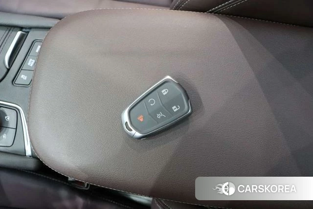 Cadillac XT6 id 3908836 из Китая 8