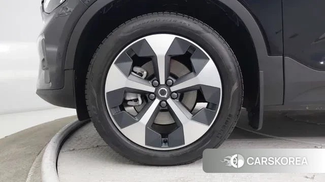 Volvo XC40 id 3431559 из Кореи 8