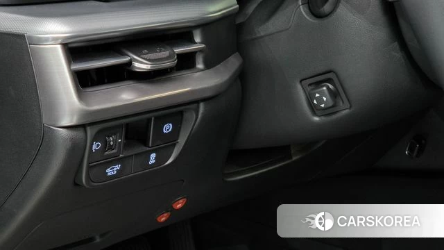 Hyundai Grandeur (GN7) id 4862839 из Кореи 8