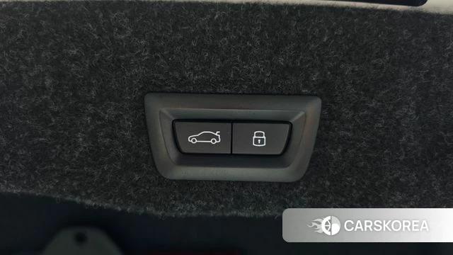 BMW 5 Series (G60) id 4767297 из Кореи 8