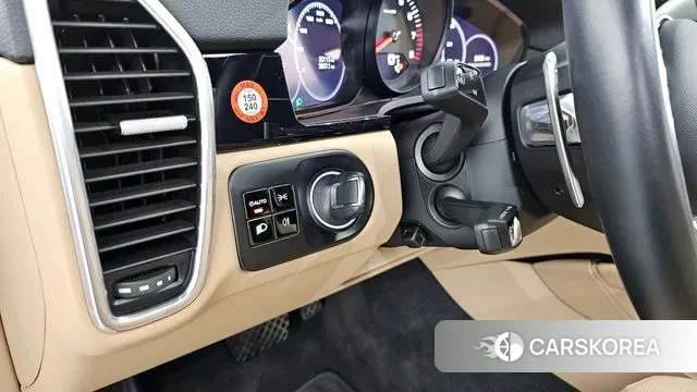 Porsche Cayenne (PO536) id 2999880 из Кореи 8