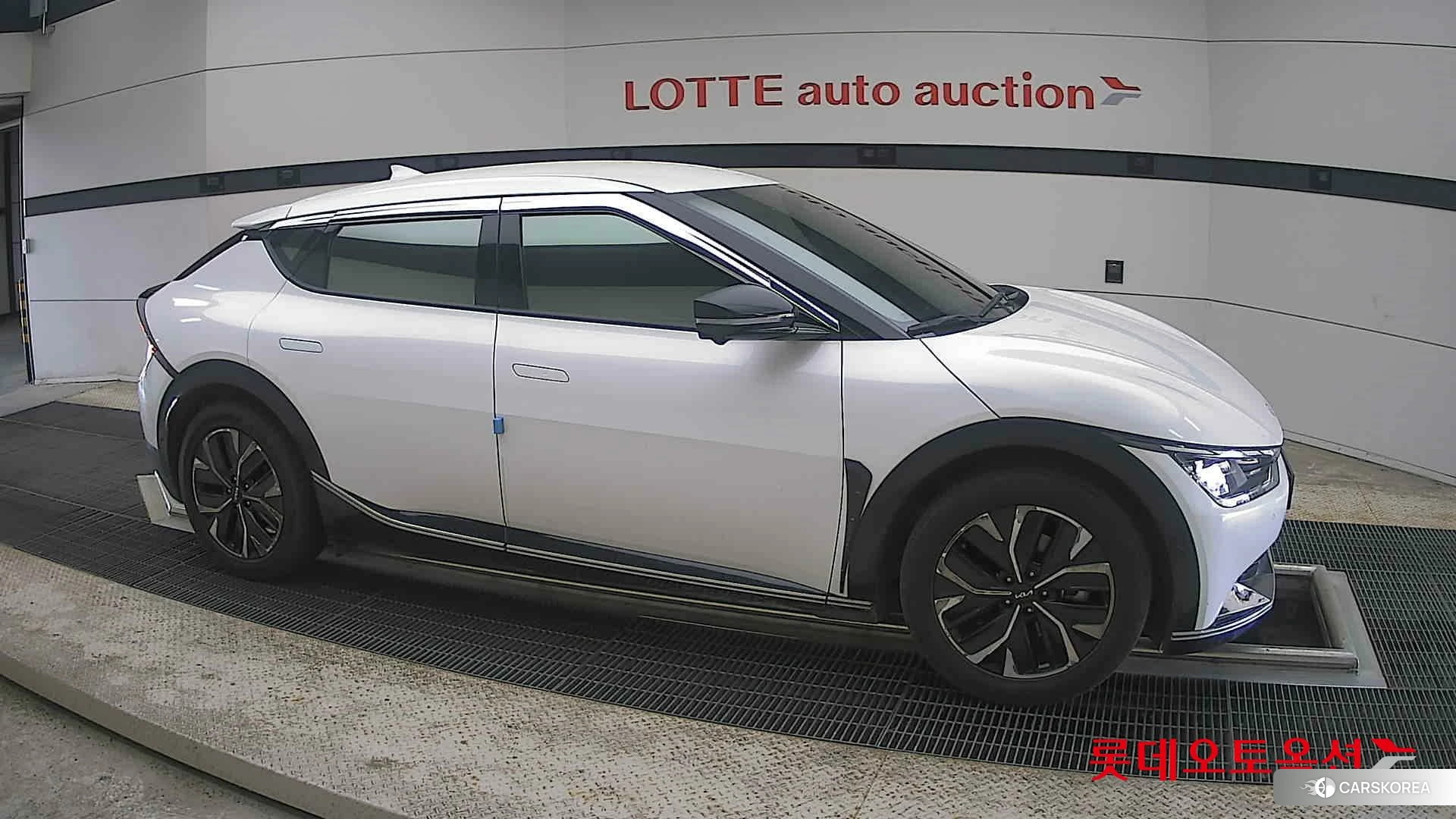 Kia EV6 id 4289620 из Кореи 8