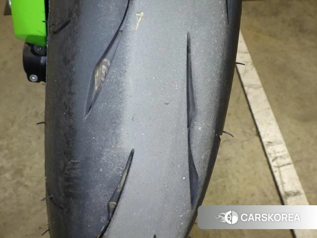 Kawasaki ZX-10R NINJA ABS id 3946858 из Японии 8