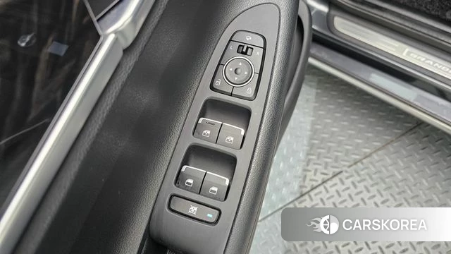Hyundai Grandeur IG id 4642622 из Кореи 8