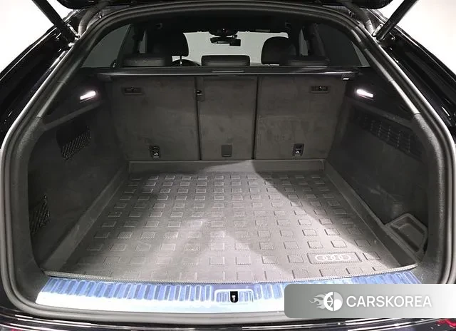 Audi Q8 (4M) id 2890262 из Кореи 8