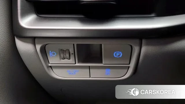 Hyundai Grandeur (GN7) id 3360177 из Кореи 8