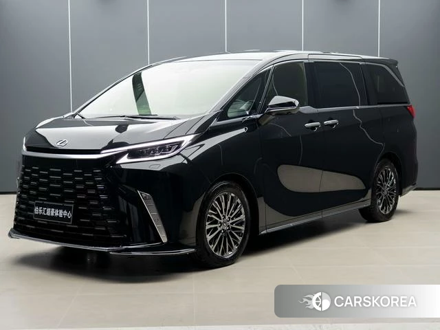 Lexus LM id 4277043 из Китая 8