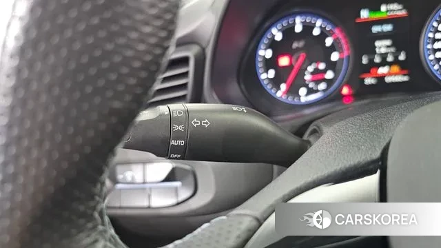 Hyundai Veloster (JS) id 3013780 из Кореи 8