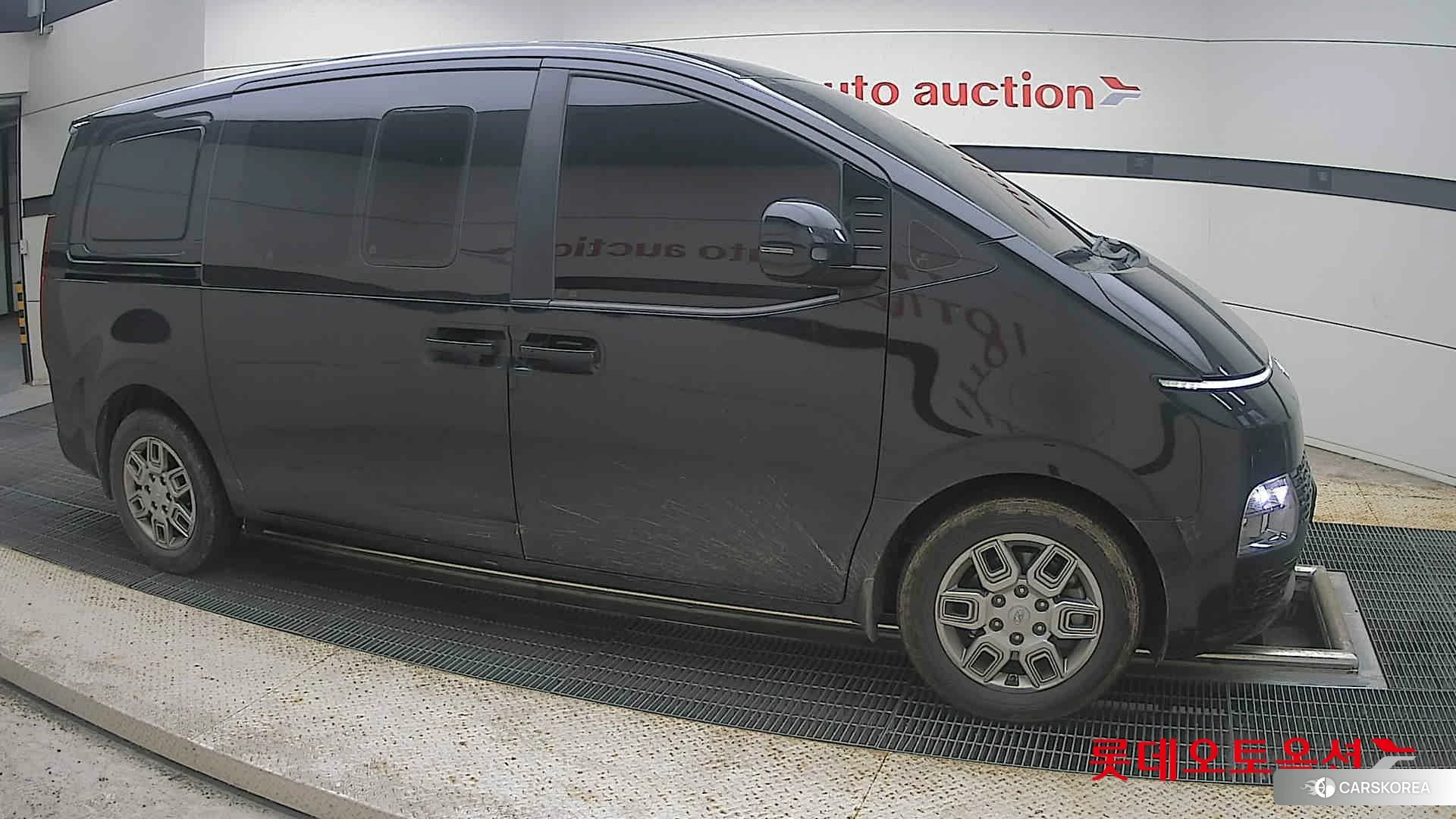 Hyundai Staria id 4902349 из Кореи 8
