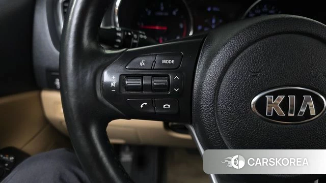 Kia The New Carnival id 4371387 из Кореи 8