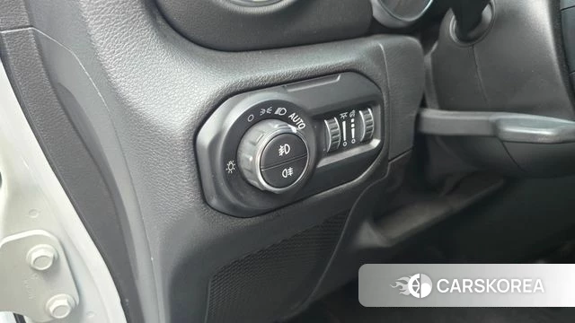 Jeep Wrangler (JL) id 4636835 из Кореи 8