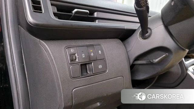 Hyundai Staria id 3941648 из Кореи 8