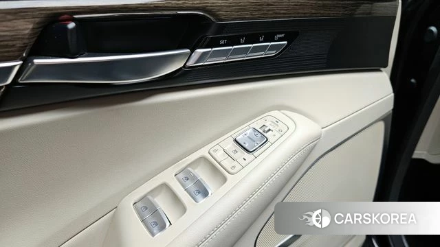 Genesis G90 id 4339423 из Кореи 8