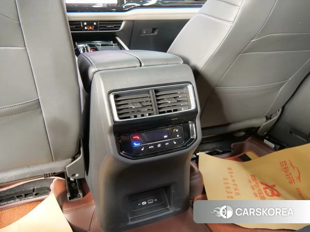 Volkswagen Tourang id 4221245 из Китая 8