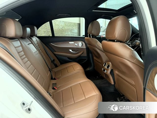 Mercedes-Benz E-Class W213 id 4746034 из Кореи 8