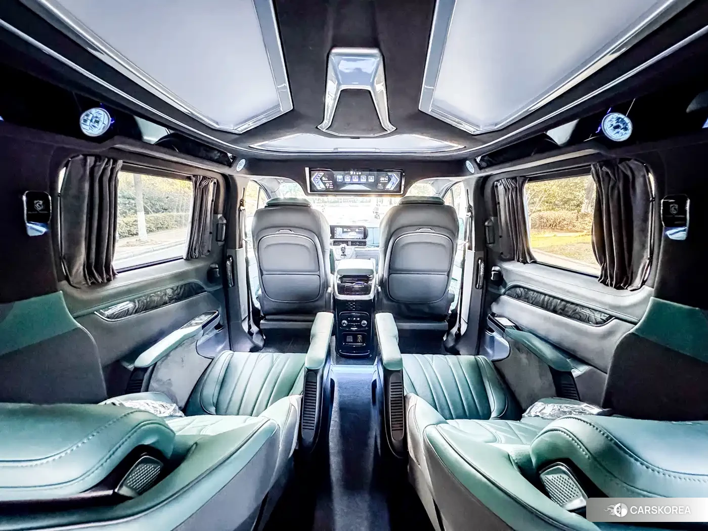 Ford Tourneo id 4622733 из Китая 8