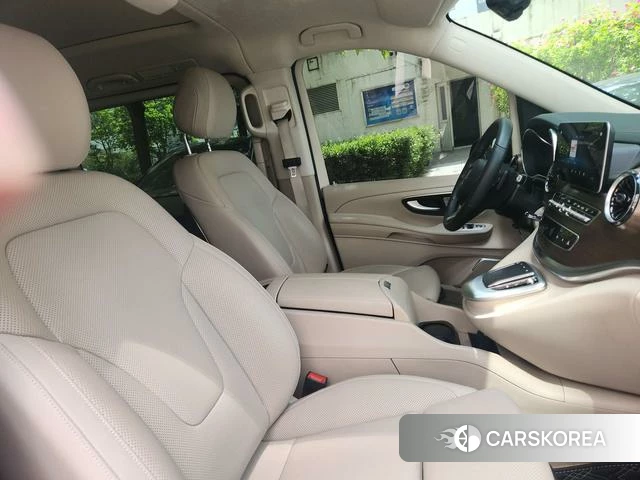 Mercedes-Benz V-class id 4275220 из Китая 8