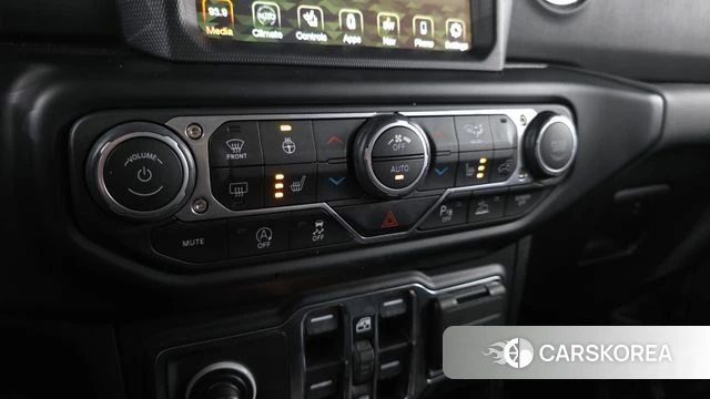 Jeep Wrangler (JL) id 3842958 из Кореи 8