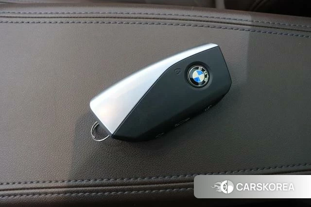 BMW iX1 id 4257107 из Китая 8