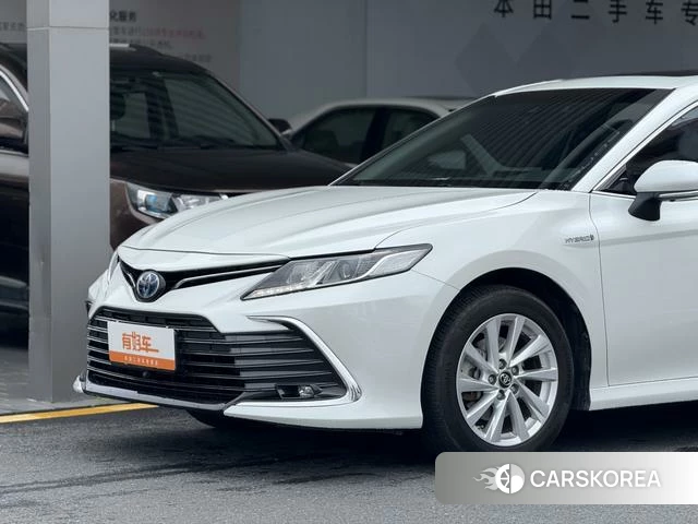 Toyota Camry id 4353599 из Китая 8