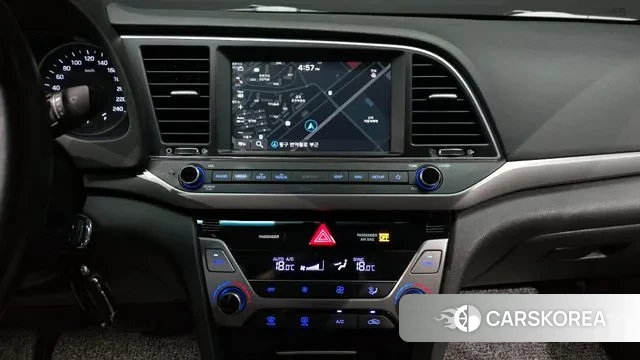 Hyundai Avante AD id 3045541 из Кореи 8