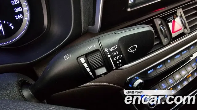 Hyundai Grandeur IG id 2677028 из Кореи 8