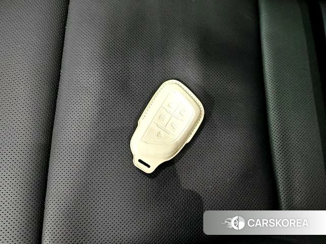 Cadillac CT5 id 4210805 из Китая 8