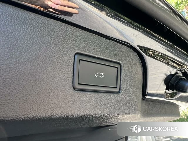 Volkswagen Passat id 4291388 из Китая 8