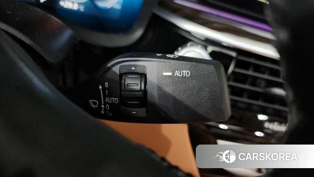 BMW 5 Series (G30) id 4580968 из Кореи 8