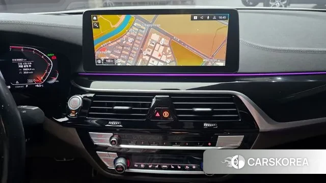 BMW 5 Series (G30) id 3427658 из Кореи 8