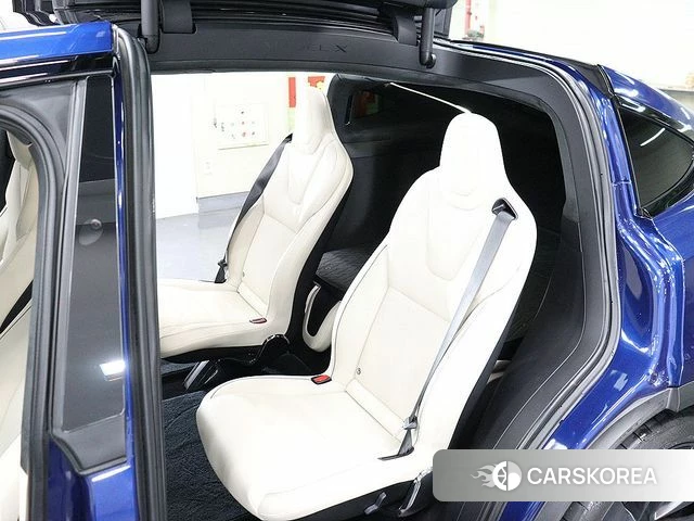 Tesla Model X id 4329912 из Кореи 8