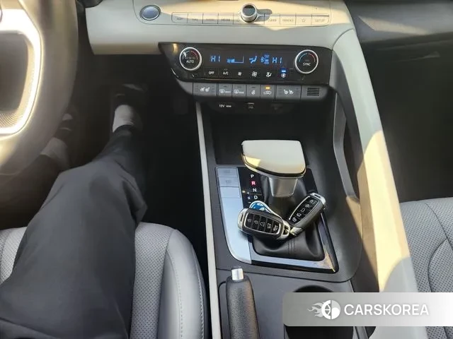 Hyundai Avante (CN7) id 3517098 из Кореи 8