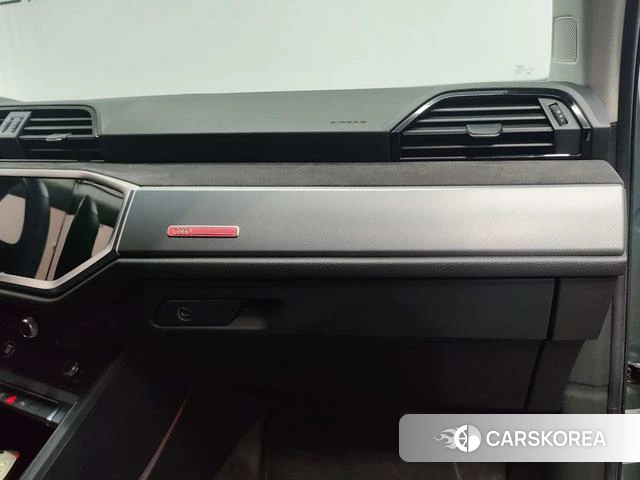 Audi Q3 Sportback id 4213819 из Китая 8