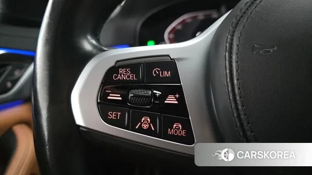 BMW 5 Series (G30) id 3225726 из Кореи 8