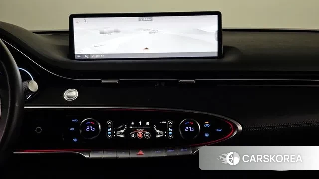 Genesis GV70 id 3365552 из Кореи 8