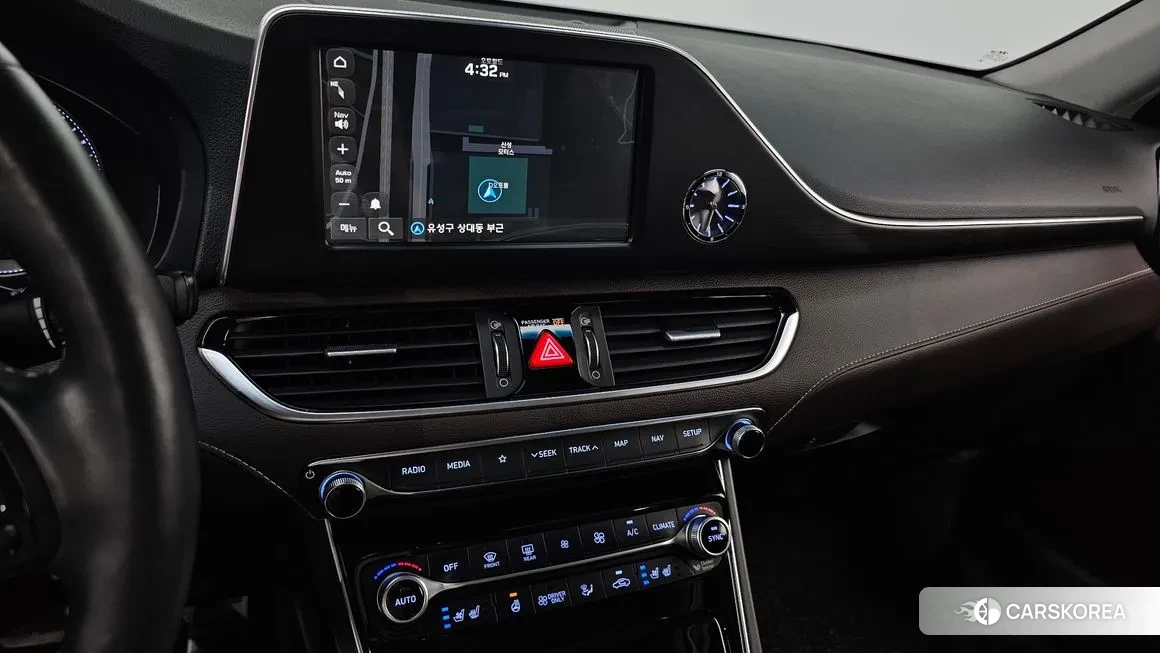 Hyundai Grandeur IG Hybrid id 1722344 из Кореи 8