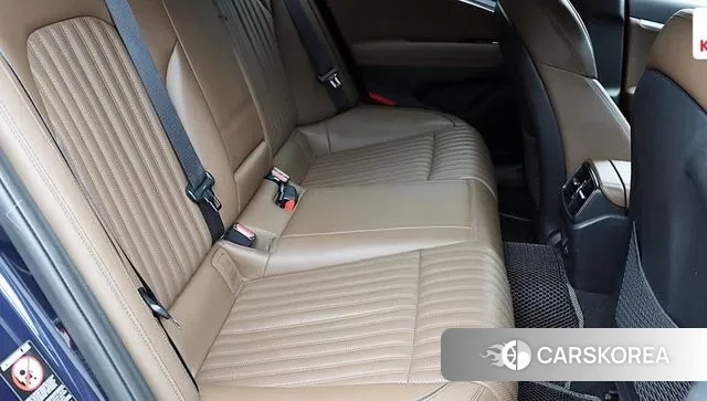 Genesis G70 id 3434328 из Кореи 8