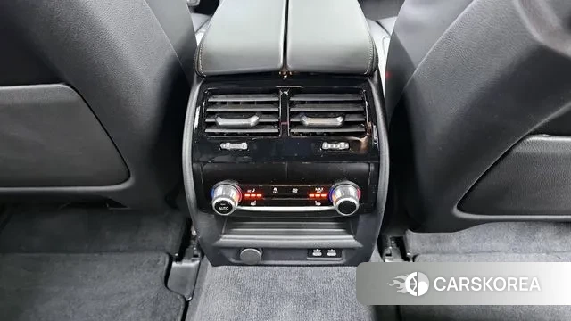 BMW 5 Series (G30) id 3586607 из Кореи 8