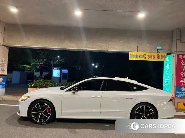 Audi A7 (4K) id 2895702 из Кореи 8
