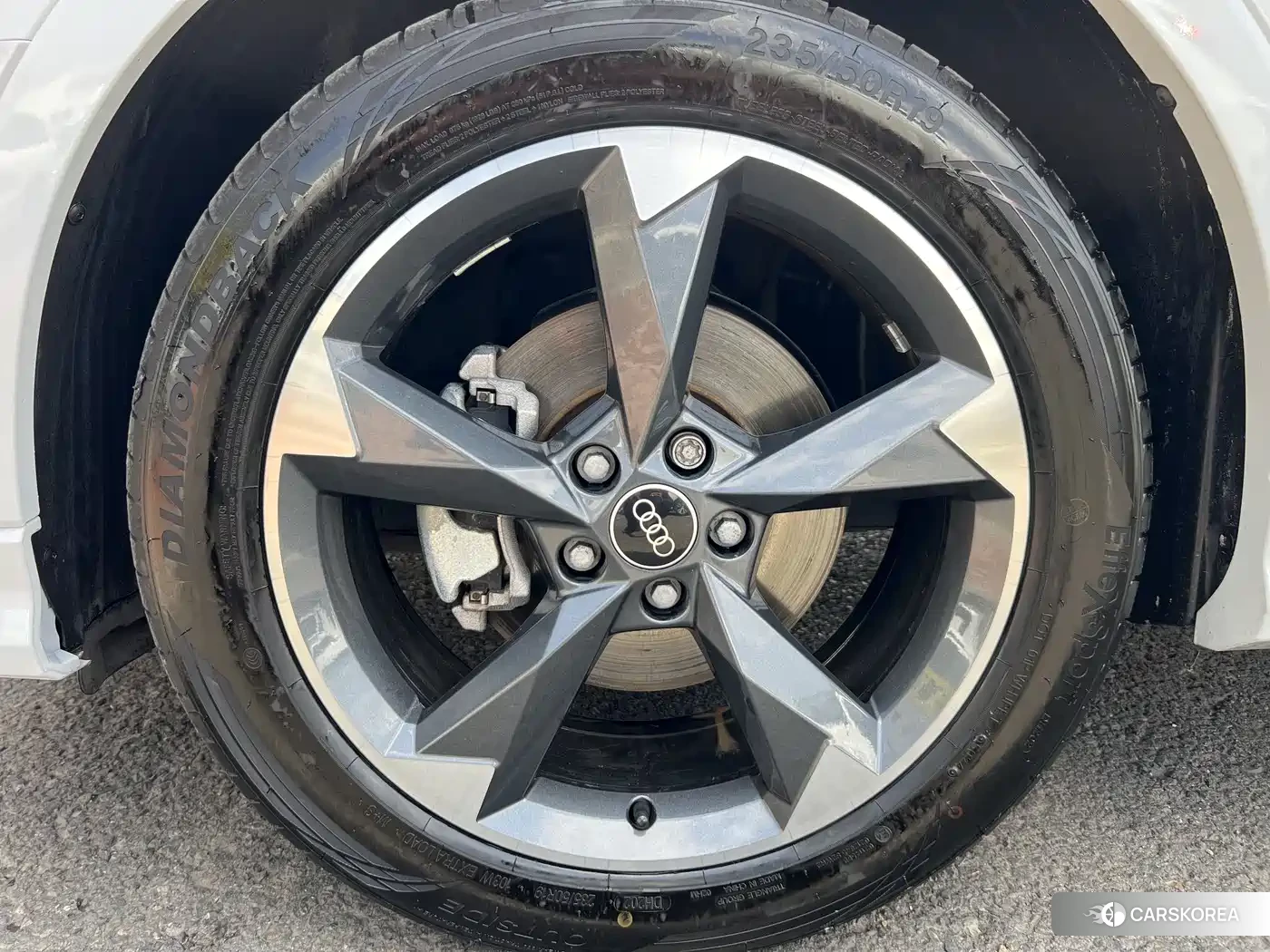 Audi Q3 id 4659785 из Китая 8