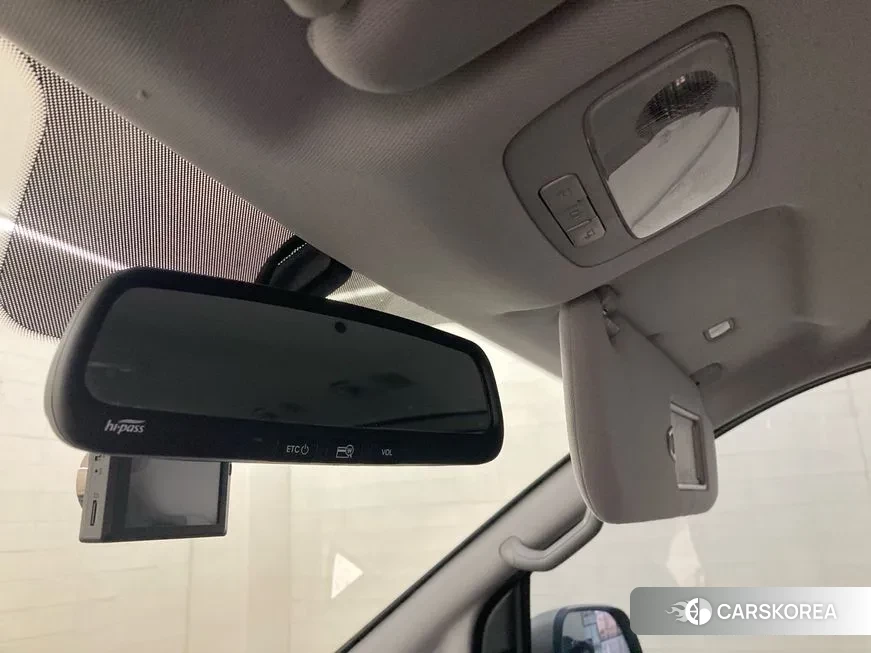 Hyundai The New Grand Starex id 1136113 из Кореи 8