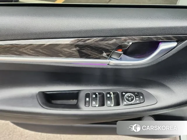 Hyundai Grandeur IG id 3176942 из Кореи 8