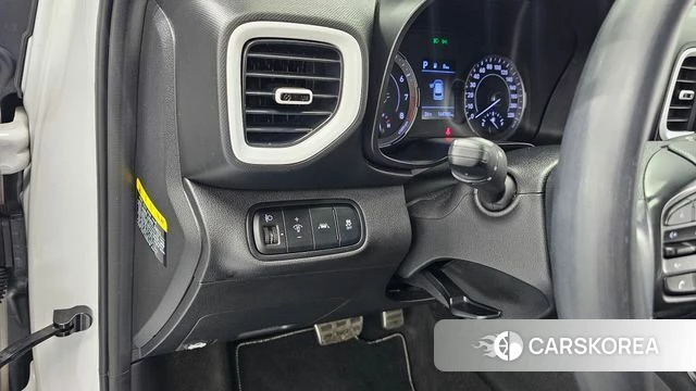 Hyundai Venue id 4693649 из Кореи 8