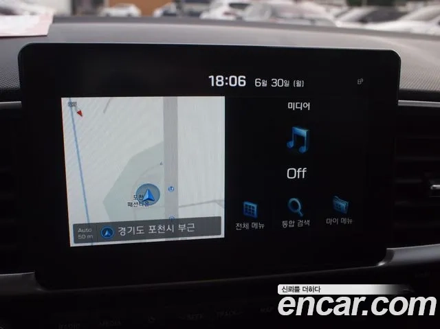 Hyundai Venue id 2880886 из Кореи 8