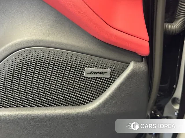 Porsche Taycan id 3739340 из Кореи 8