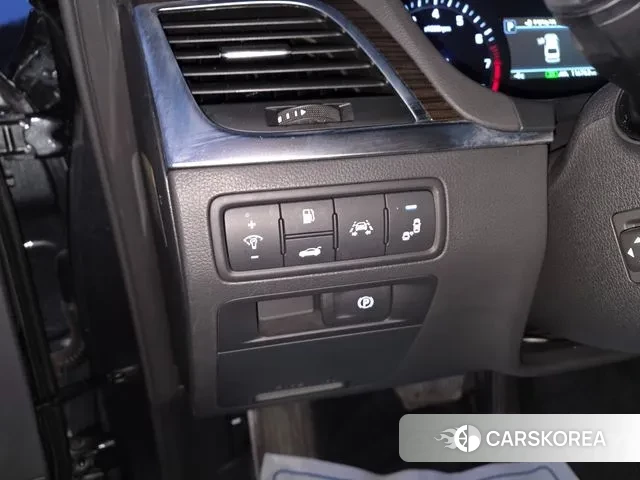 Genesis G80 id 3619151 из Кореи 8