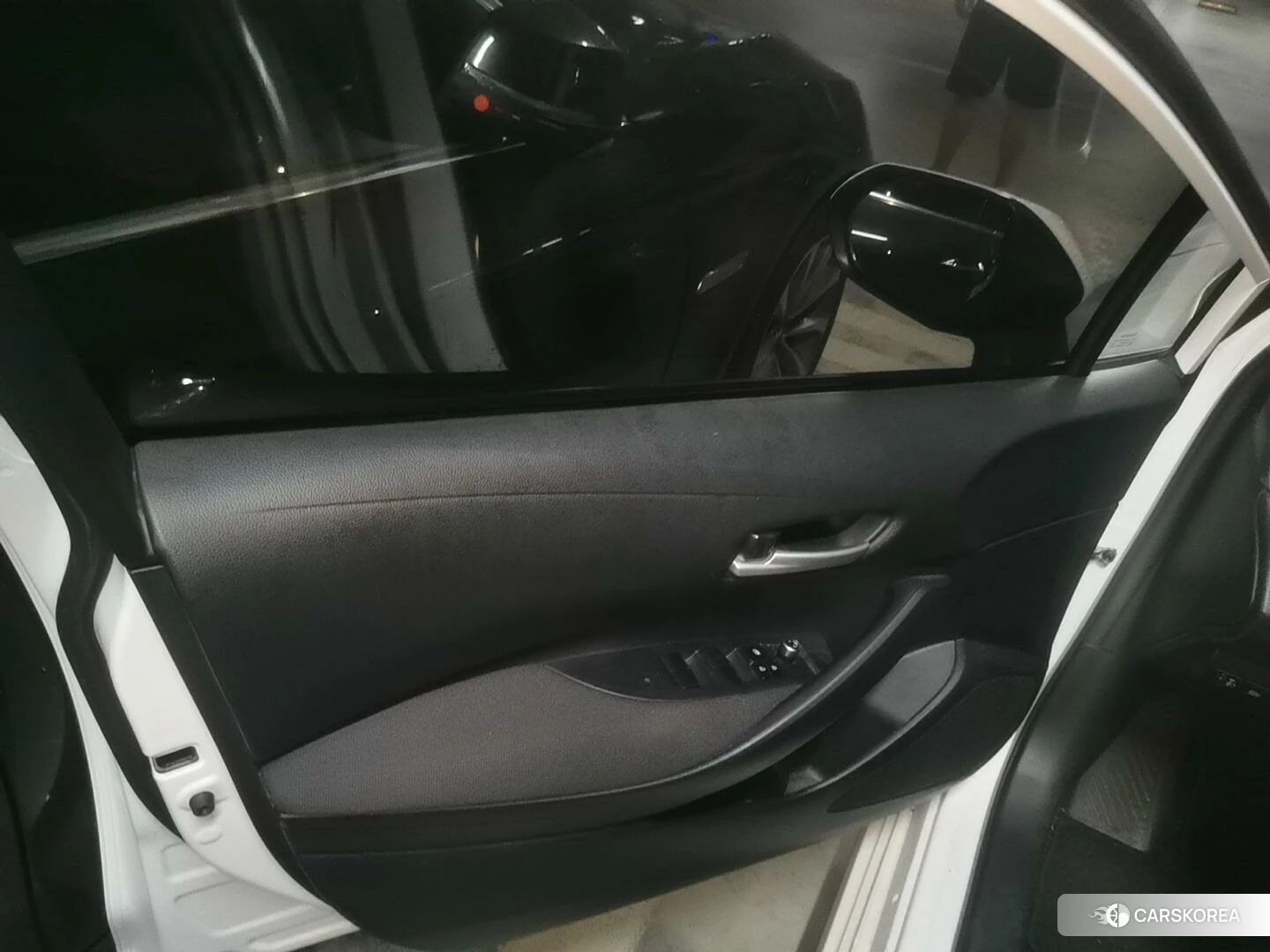 Toyota Corolla id 4510486 из Китая 8